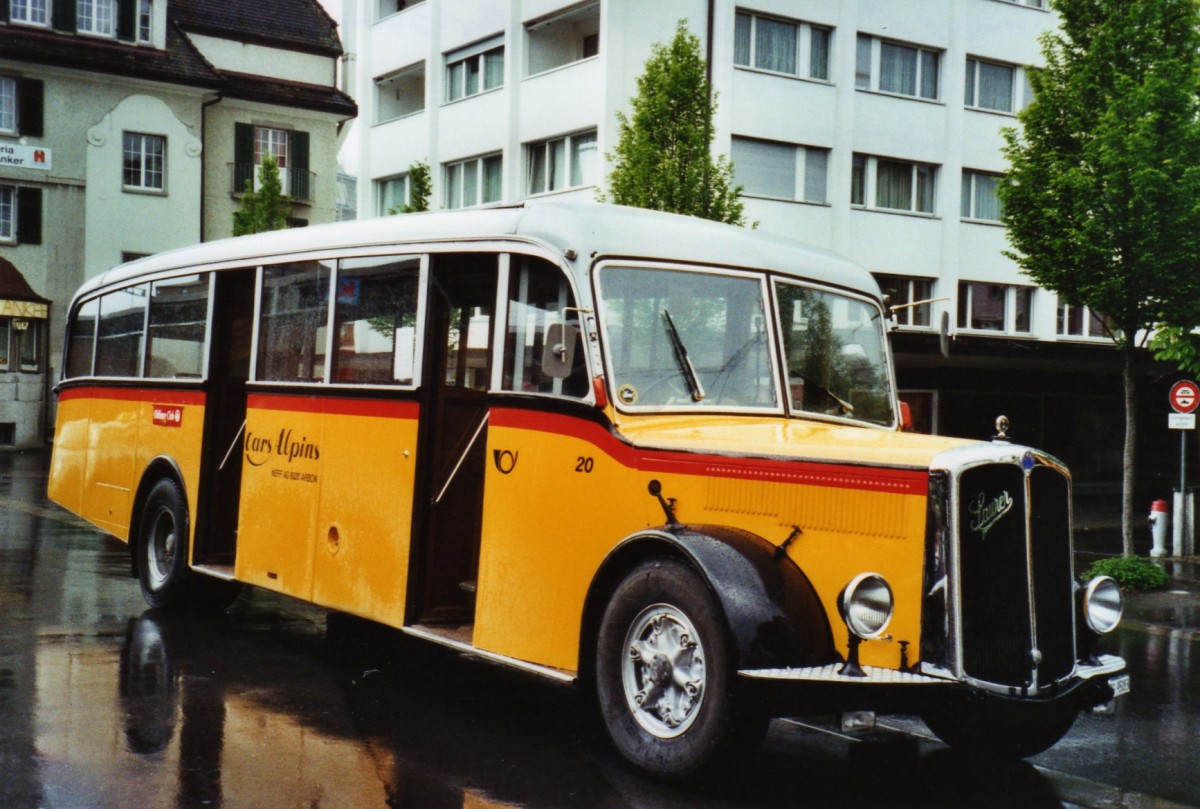 (126'108) - Oldtimer Club Saurer, Arbon - Nr. 20/TG 95'083 - Saurer/Hess (ex Cars Alpin Neff, Arbon Nr. 20; ex P 24'533; ex P 1377) am 1. Mai 2010 beim Bahnhof Romanshorn