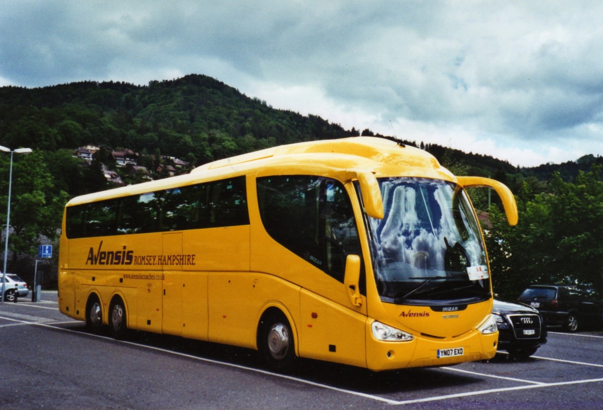 (126'737) - Aus England: Avensis, Romsey - YN07 EXD - Scania/Irizar am 31. Mai 2010 in Thun, Seestrasse