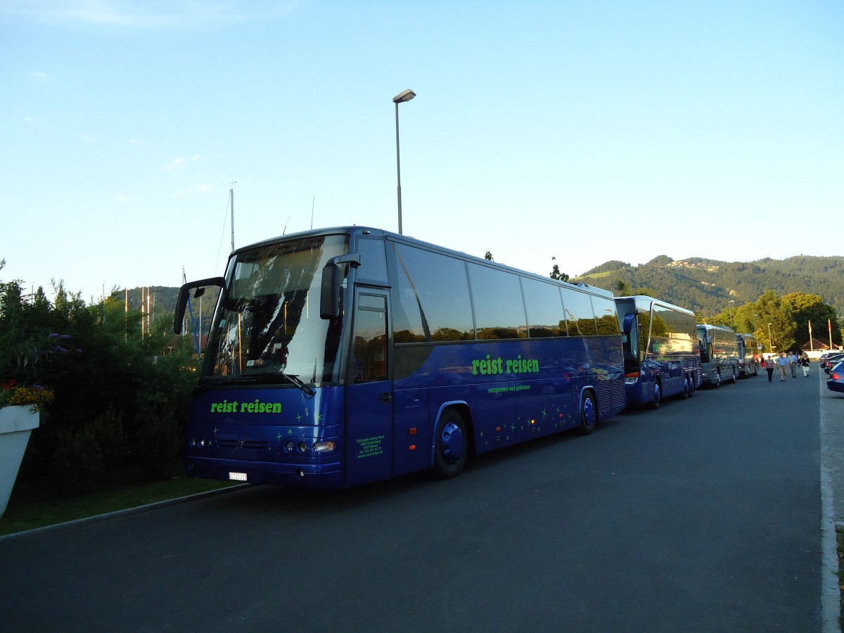 (128'115) - Reist, Gutenburg - BE 125'233 - Volvo am 27. Juli 2010 in Thun, Strandbad