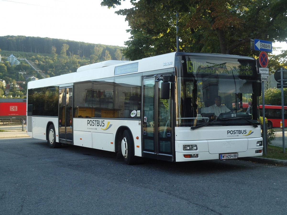 (128'454) - PostBus - W 4254 BB - MAN am 9. August 2010 in Wien, Htteldorf