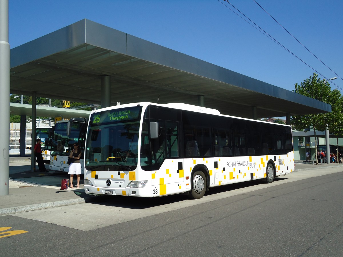 (129'018) - SB Schaffhausen - Nr. 28/SH 54'328 - Mercedes am 22. August 2010 beim Bahnhof Schaffhausen