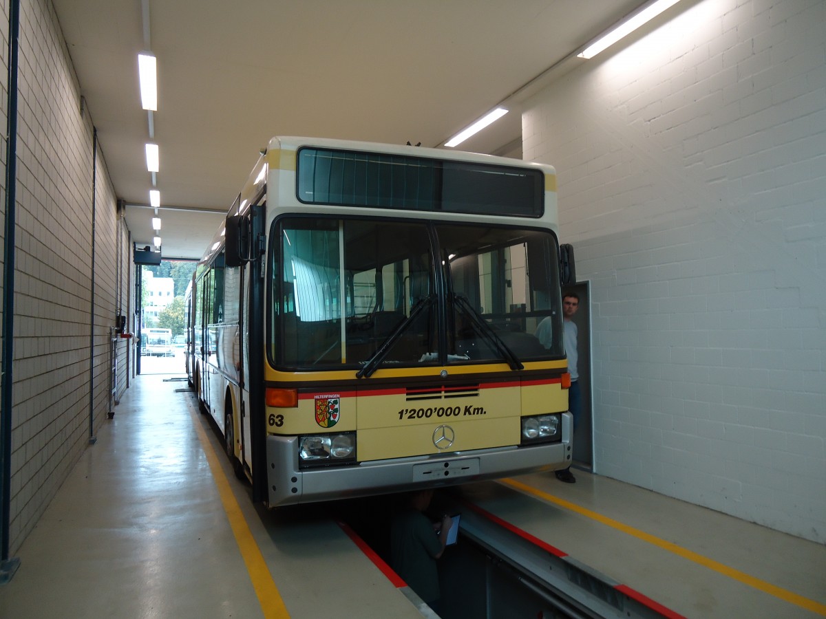 (129'727) - STI Thun - Nr. 63 - Mercedes am 15. September 2010 in Kloten, EvoBus