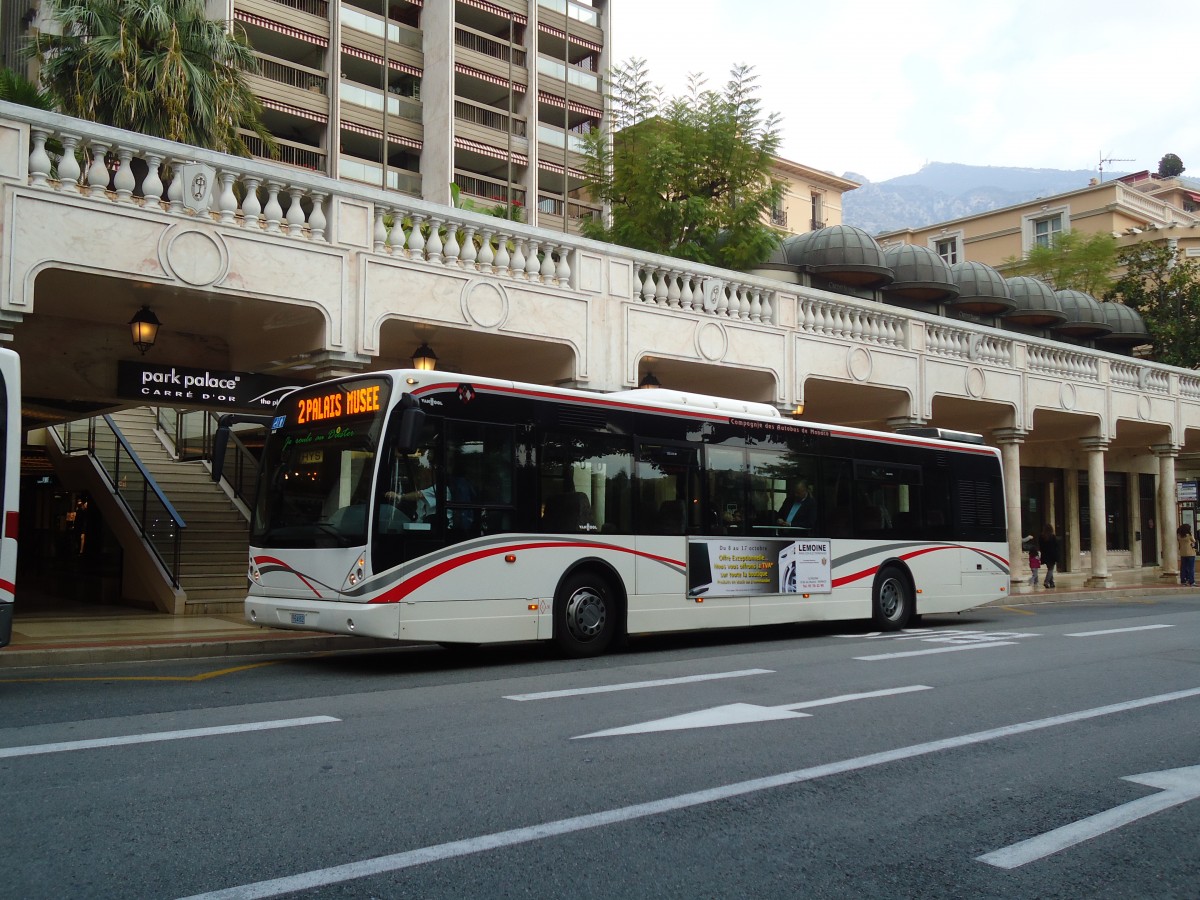 (130'644) - CAM Monaco - Nr. 144/6482 - Van Hool am 16. Oktober 2010 in Monaco, Casino