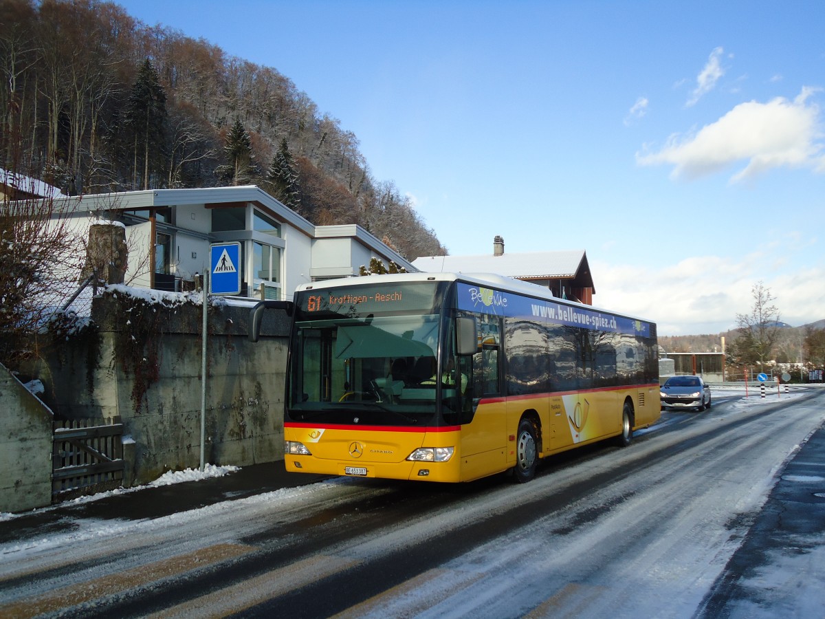 (131'143) - PostAuto Bern - BE 653'387 - Mercedes am 29. November 2010 in Spiez, Aeschiweg