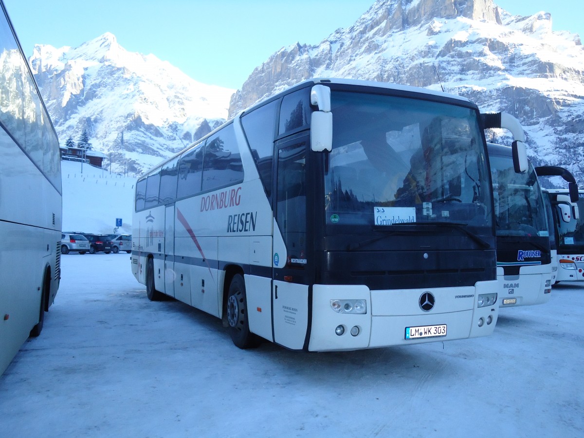 (131'890) - Aus Deutschland: Dornburg Reisen, Dornburg - LM-WK 303 - Mercedes am 31. Dezember 2010 in Grindelwald, Grund