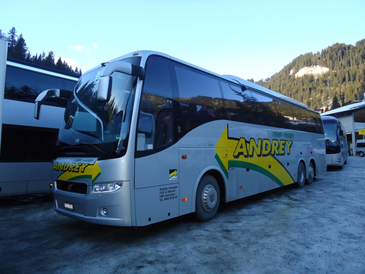 (131'989) - Andrey, Le Mouret - Nr. 2/FR 207'631 - Volvo am 8. Januar 2011 in Adelboden, ASB