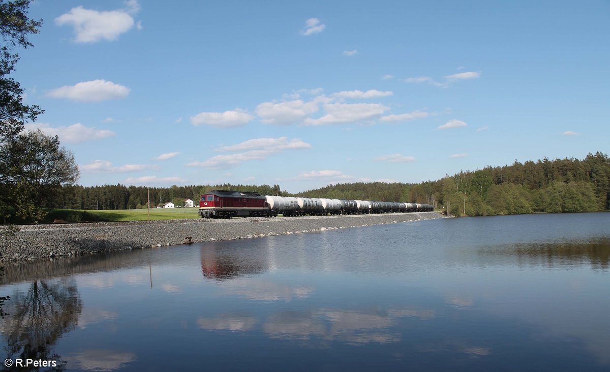 132 109 der LEG mit dem leer Kessel DGS 56162 Bitterfeld - Sand bei Reuth bei Erbendorf. 17.05.20