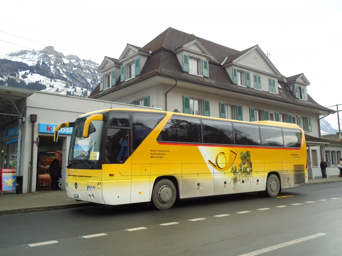 (132'282) - Tschannen, Zofingen - Nr. 21/AG 178'801 - Mercedes am 9. Januar 2011 beim Bahnhof Frutigen