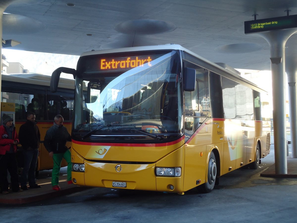 (132'338) - PostAuto Wallis - VS 354'601 - Irisbus am 16. Januar 2011 beim Bahnhof Visp