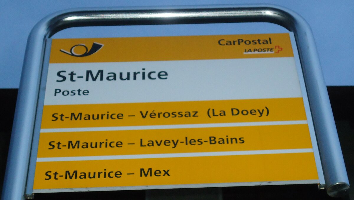 (132'412) - PostAuto-Haltestellenschild - St-Maurice, Poste - am 22. Januar 2011