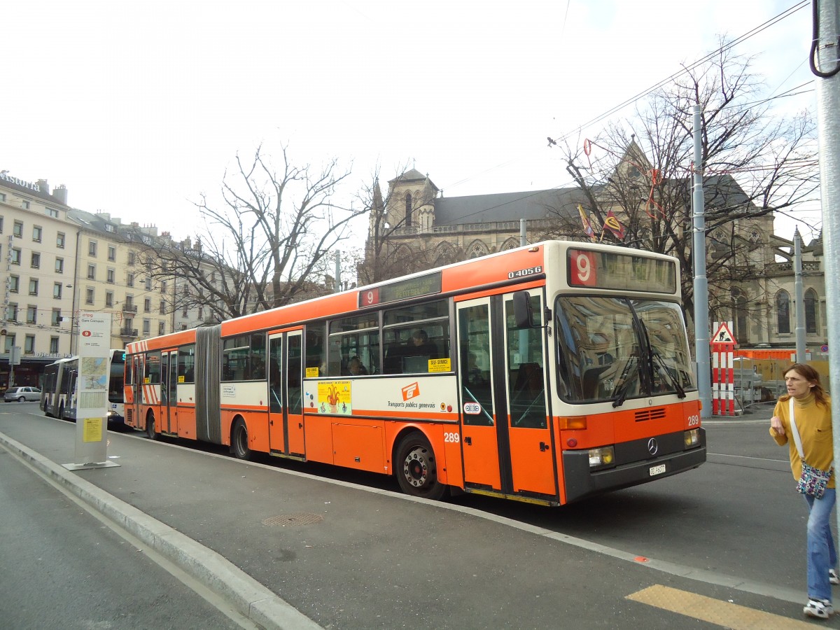 (132'813) - TPG Genve - Nr. 289/GE 96'077 - Mercedes am 10. Mrz 2011 beim Bahnhof Genve