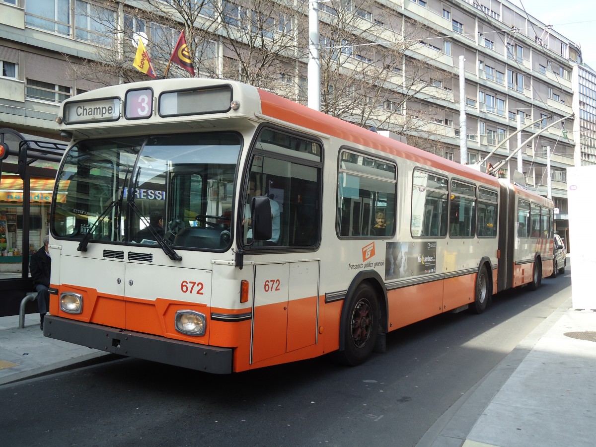 (132'879) - TPG Genve - Nr. 672 - Saurer/Hess Gelenktrolleybus am 10. Mrz 2011 in Genve, Coutance