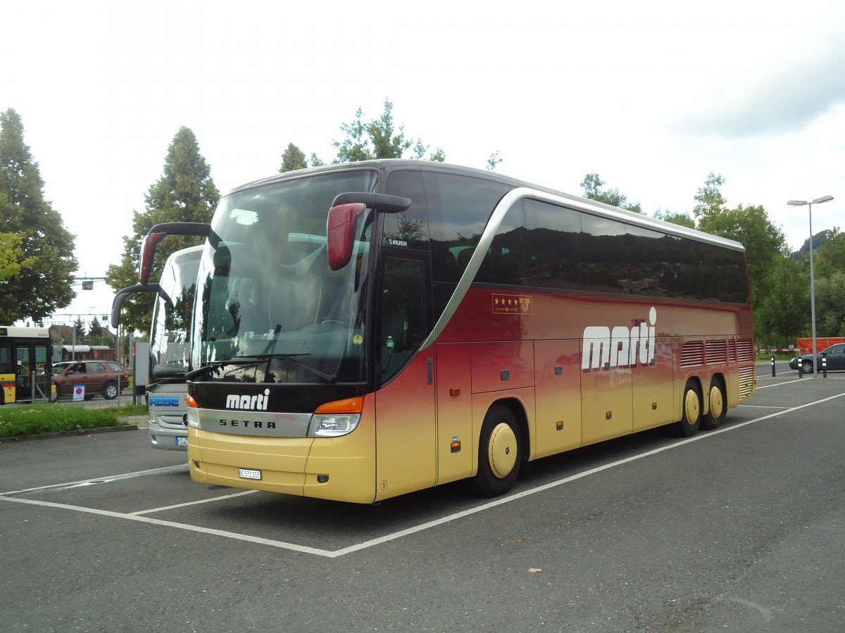 (134'310) - Marti, Kallnach - Nr. 5/BE 572'205 - Setra am 24. Juni 2011 in Thun, Seestrasse