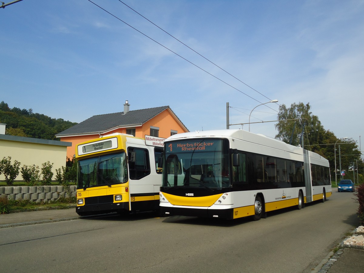 (136'178) - VBSH Schaffhausen - Nr. 107 - Hess/Hess Gelenktrolleybus am 25. September 2011 in Neuhausen, Gemeindewiesen