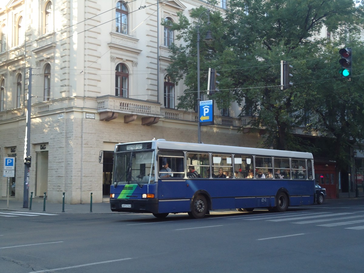 (136'281) - BKV Budapest - Nr. 07-41/BPO-741 - Ikarus am 3. Oktober 2011 in Budapest, M Andrssy t (Opera)