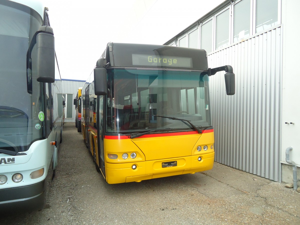 (137'016) - AVG Meiringen - Nr. 73 - Neoplan (ex Selfors, Meiringen) am 26. November 2011 in Biel, Rattinbus