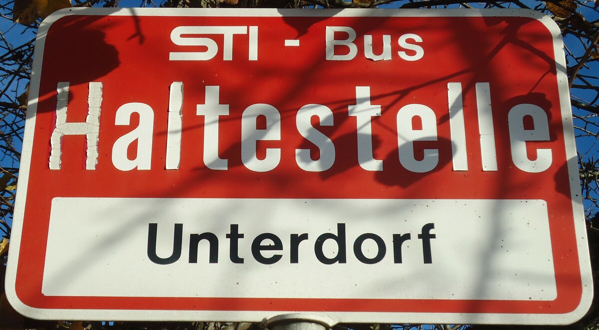 (137'056) - STI-Haltestellenschild - Tschingel, Unterdorf - am 28. November 2011