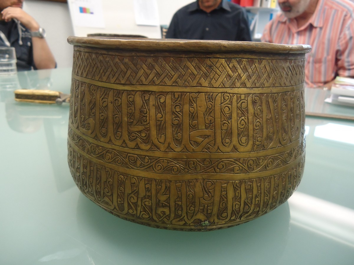 (138'807) - Orientalische Antiquitt im BrockiShop Wil am 16. Mai 2012