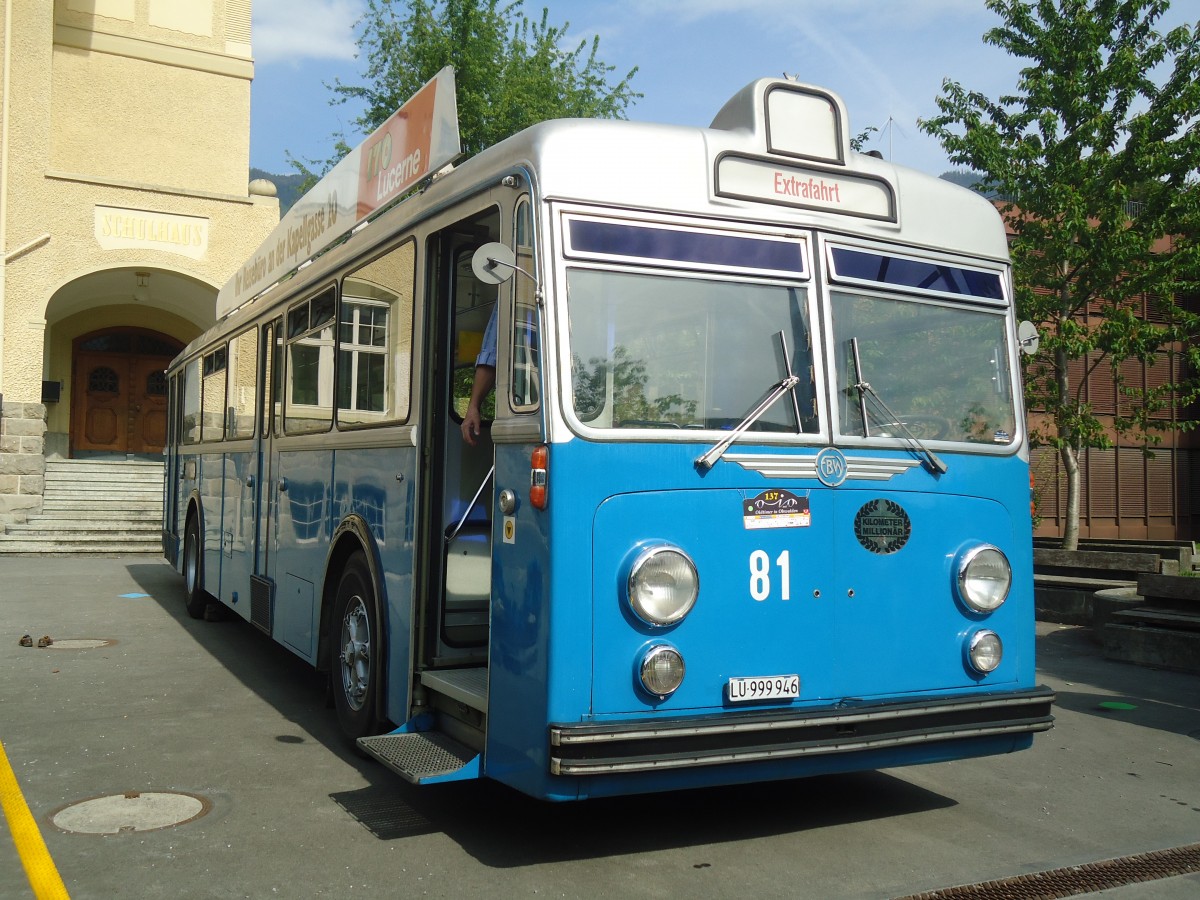 (139'058) - VBL Luzern - Nr. 81/LU 999'946 - FBW/Hess am 27. Mai 2012 in Sarnen, OiO