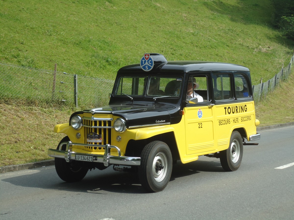 (139'084) - TCS - Nr. 22/LU 134'621 - Willys am 27. Mai 2012 in Sarnen, OiO