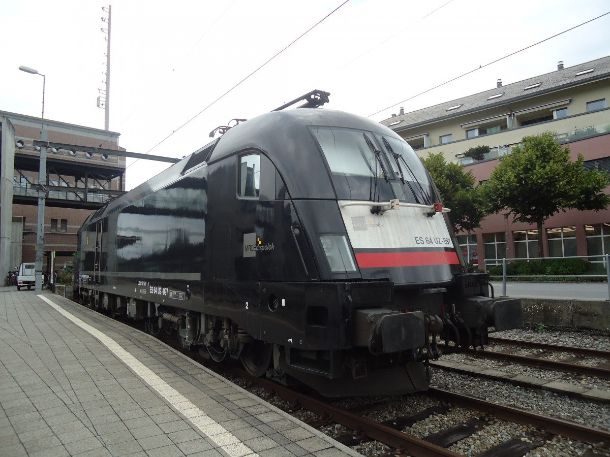 (139'324) - MRCEdispolok - Nr. ES 64 U2-097 - am 9. Juni 2012 im Bahnhof Spiez