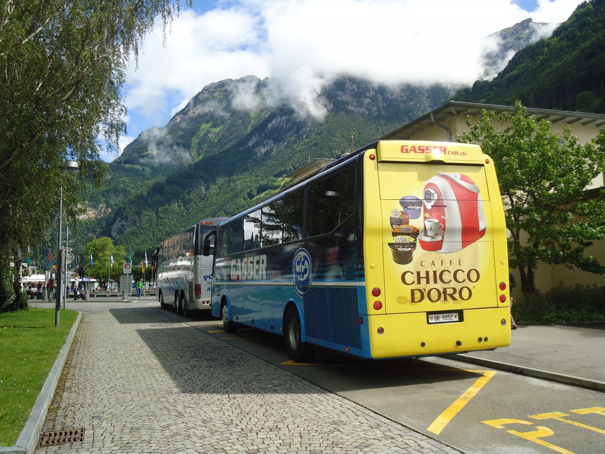 (139'400) - Gasser, Altdorf - UR 9052 - Bova am 11. Juni 2012 beim Bahnhof Flelen