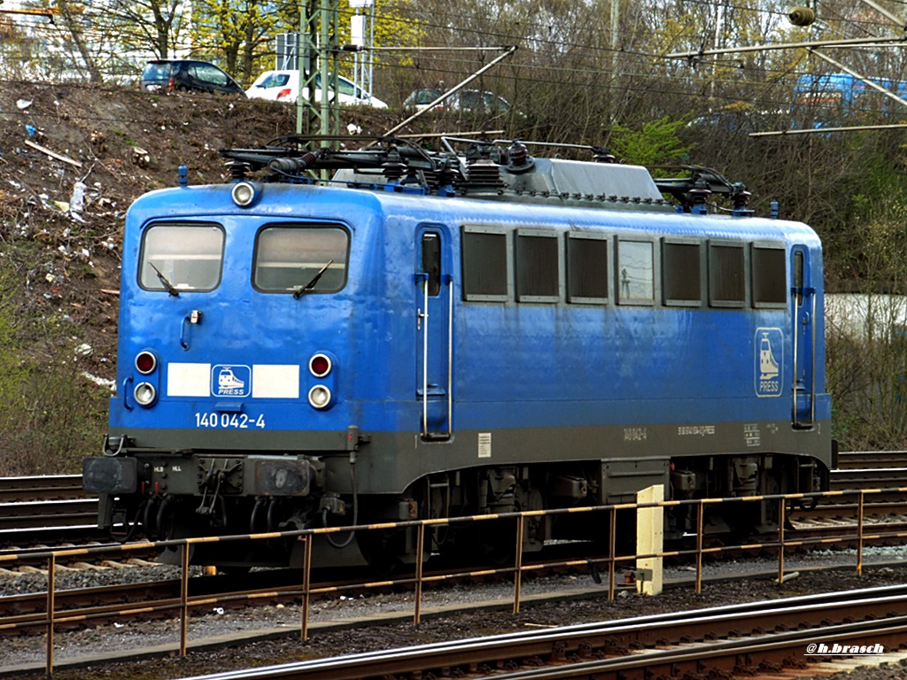 140 042-4 machte rast beim bf hh-harburg,17.04.15