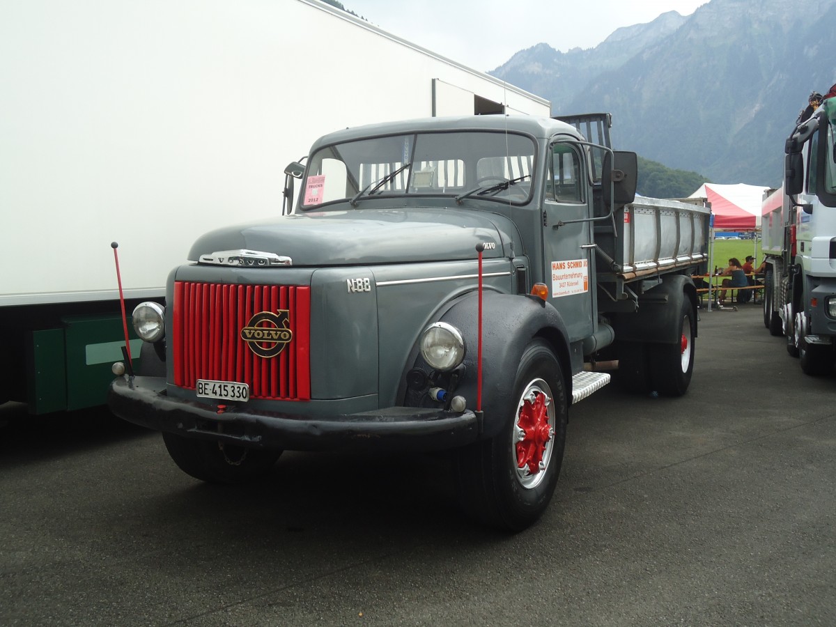(140'200) - Schmid, Rderswil - BE 415'330 - Volvo am 30. Juni 2012 in Interlaken, Flugplatz