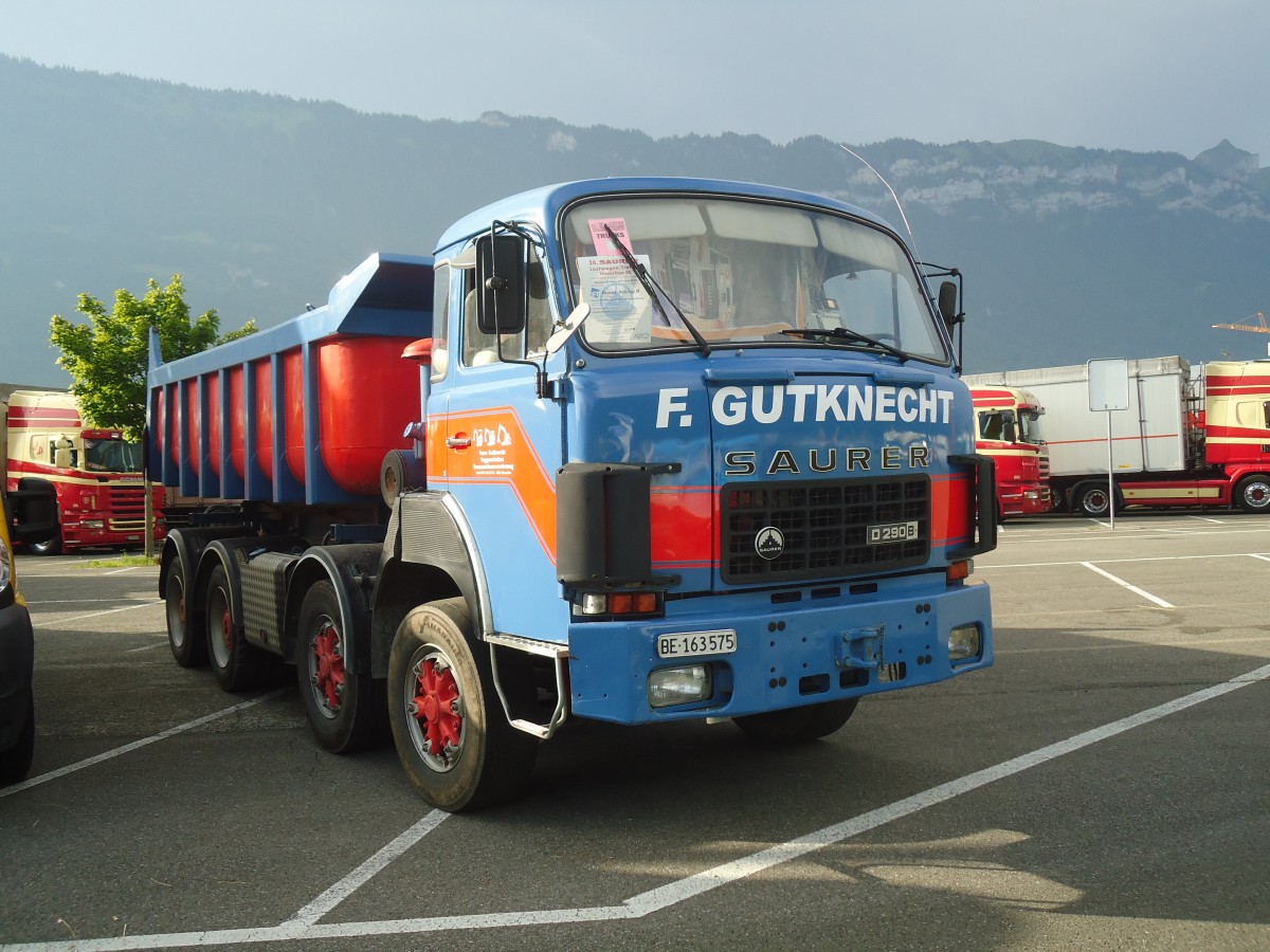 (140'231) - Gutknecht, Murzelen - Nr. 1/BE 163'575 - Saurer am 30. Juni 2012 in Interlaken, Flugplatz