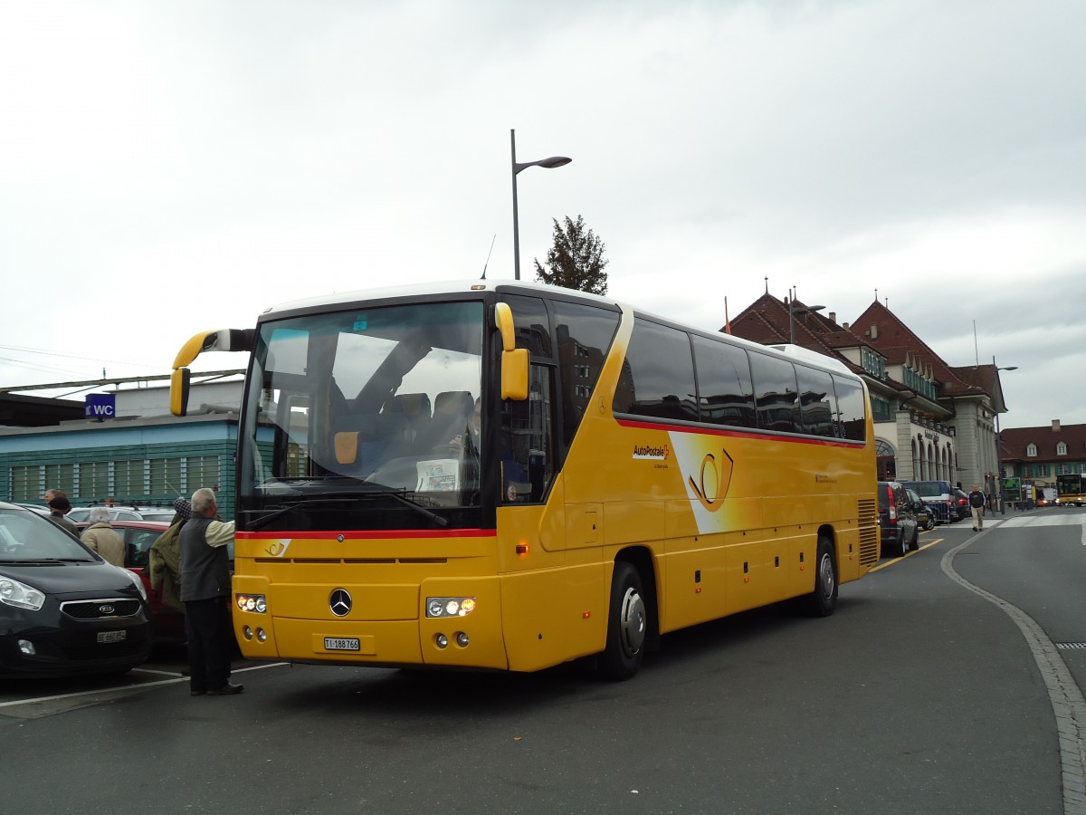 (142'273) - Autopostale, Muggio - TI 188'766 - Mercedes (ex AutoPostale Ticino; ex P 25'001) am 25. November 2012 beim Bahnhof Thun