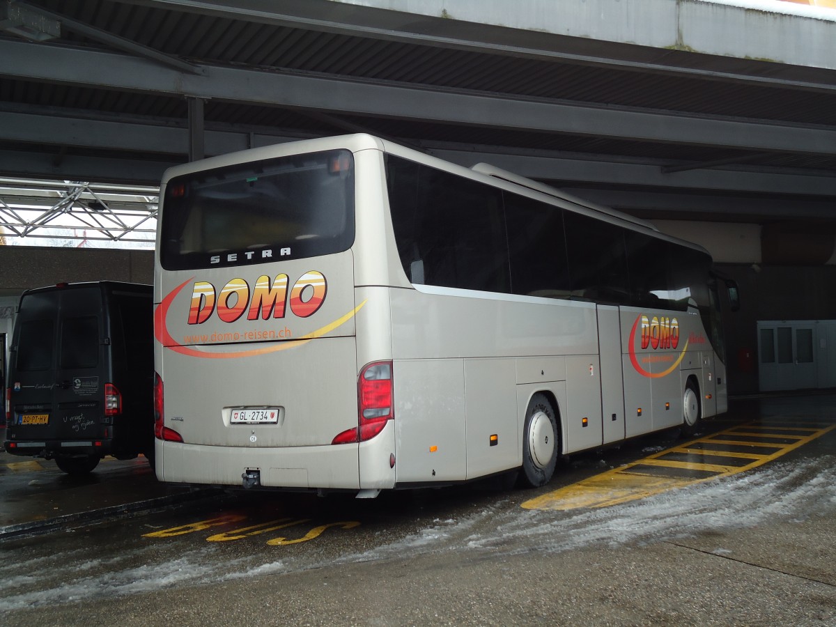 (142'338) - Domo, Glattbrugg - GL 2734 - Setra am 8. Dezember 2012 in Pratteln, Autobahnraststtte