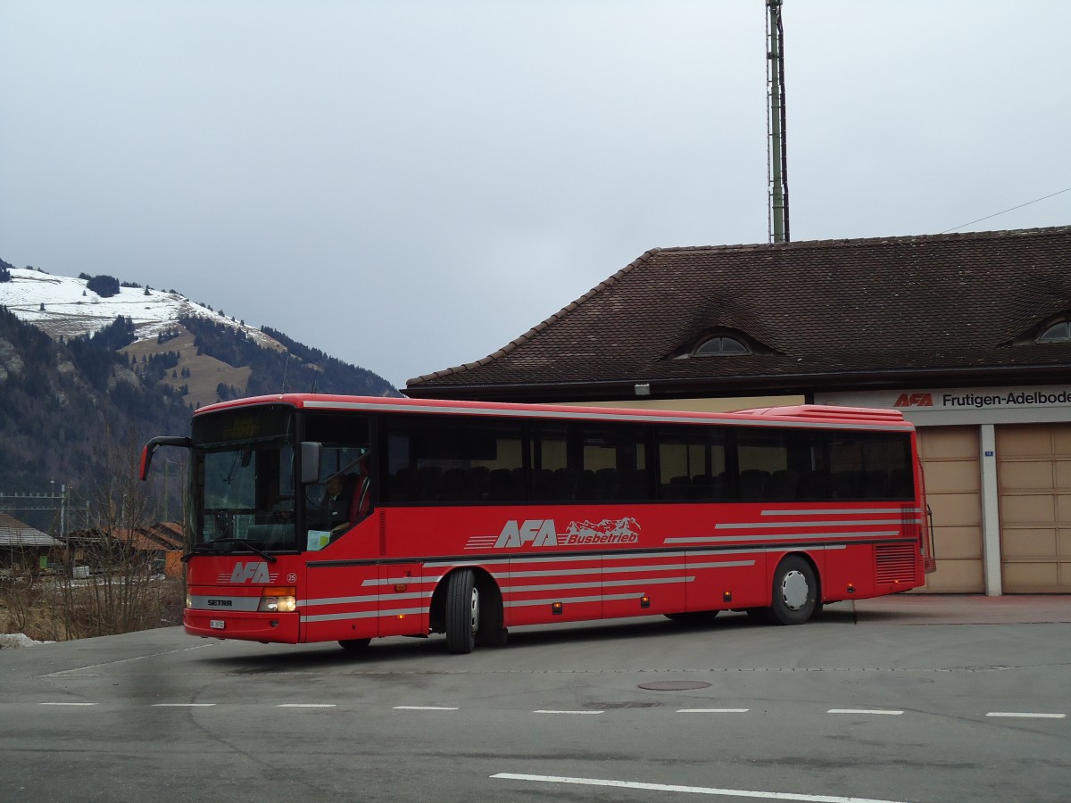 (142'867) - AFA Adelboden - Nr. 25/BE 26'702 - Setra (ex Nr. 12) am 1. Januar 2013 beim Bahnhof Frutigen