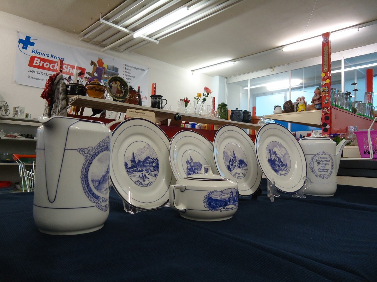 (143'028) - Geschirr zur Erffnung des Ltschbergtunnels im Jahre 1913 von Langenthal im BrockiShop am 18. Januar 2013