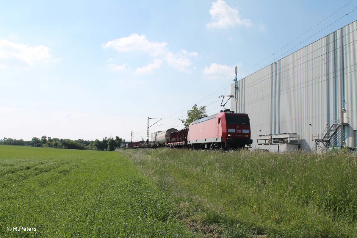 145 046-9 hat Groß-Gerau mit einem gemischten Güterzug verlassen in Richtung Mainz. 21.05.15