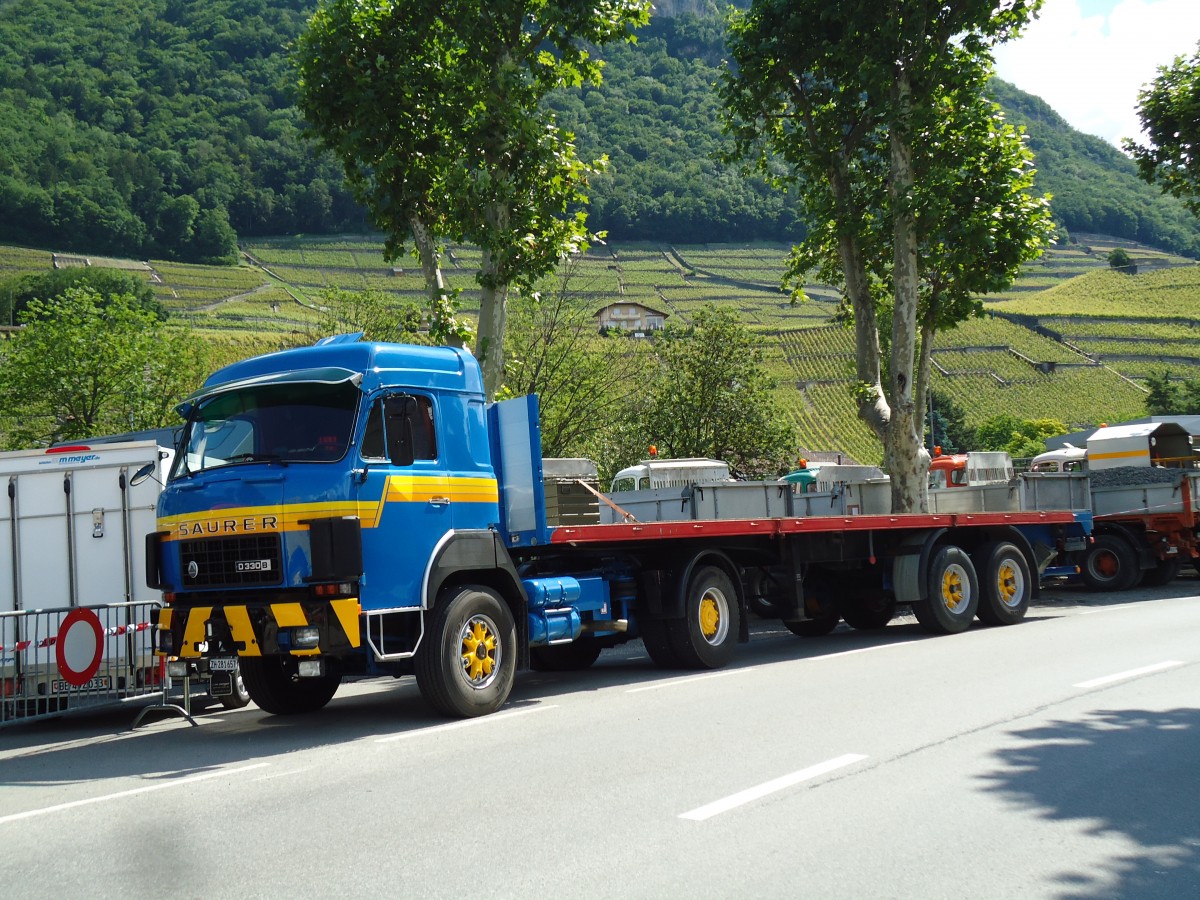 (145'414) - ZH 281'657 - Saurer am 22. Juni 2013 in Aigle, Saurertreffen