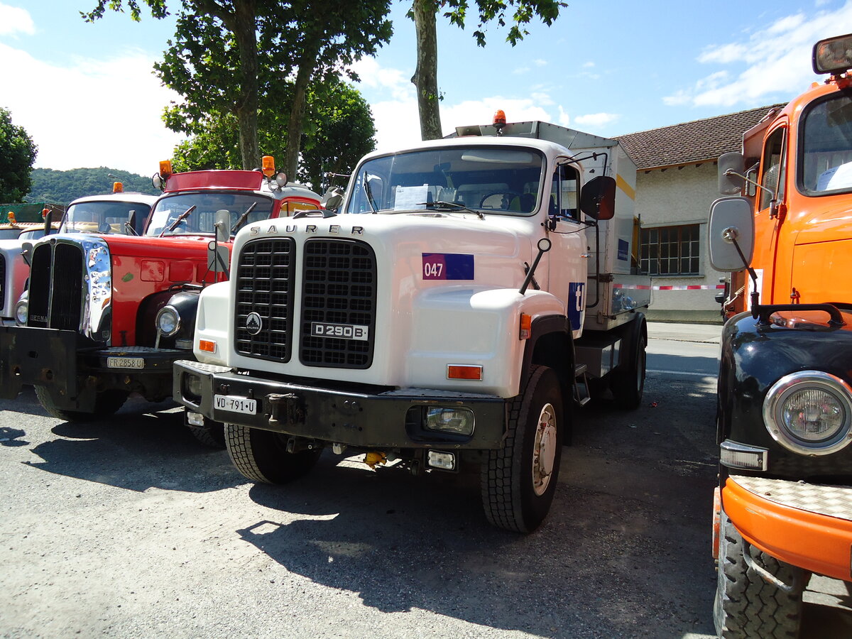 (145'421) - TL Lausanne - Nr. 47/VD 791 U - Saurer am 22. Juni 2013 in Aigle, Saurertreffen