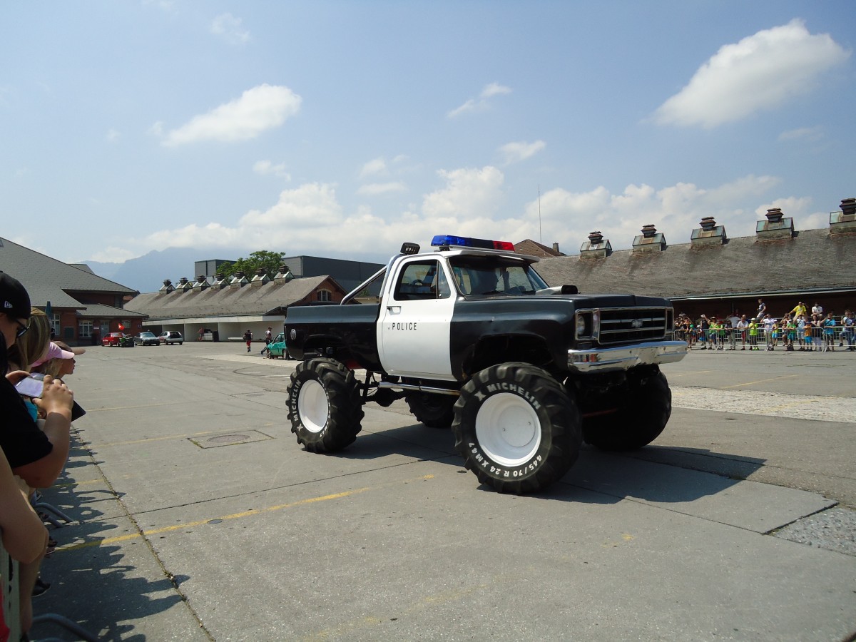 (145'639) - Chevrolet von Hell Driver am 7. Juli 2013 in Thun, Expo