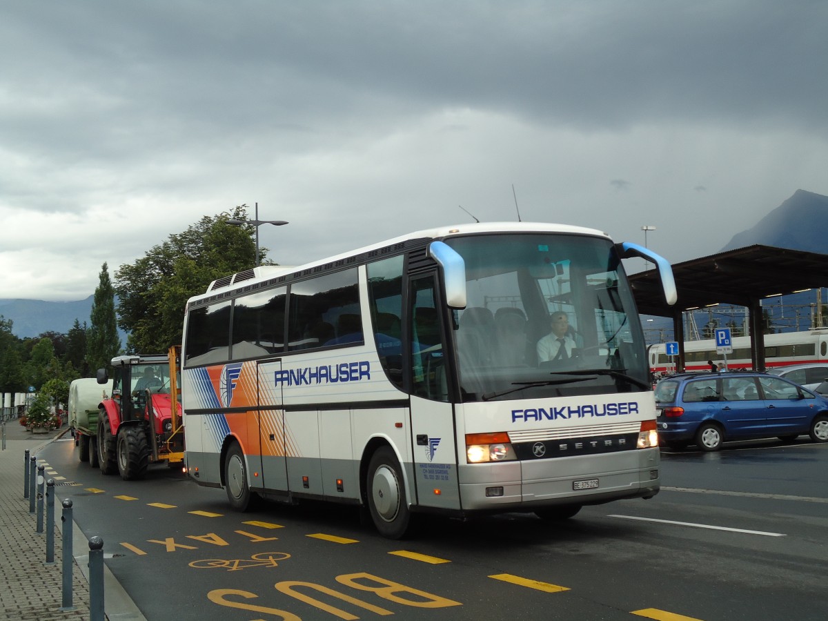 (146'278) - Fankhauser, Sigriswil - BE 375'229 - Setra am 8. August 2013 beim Bahnhof Thun