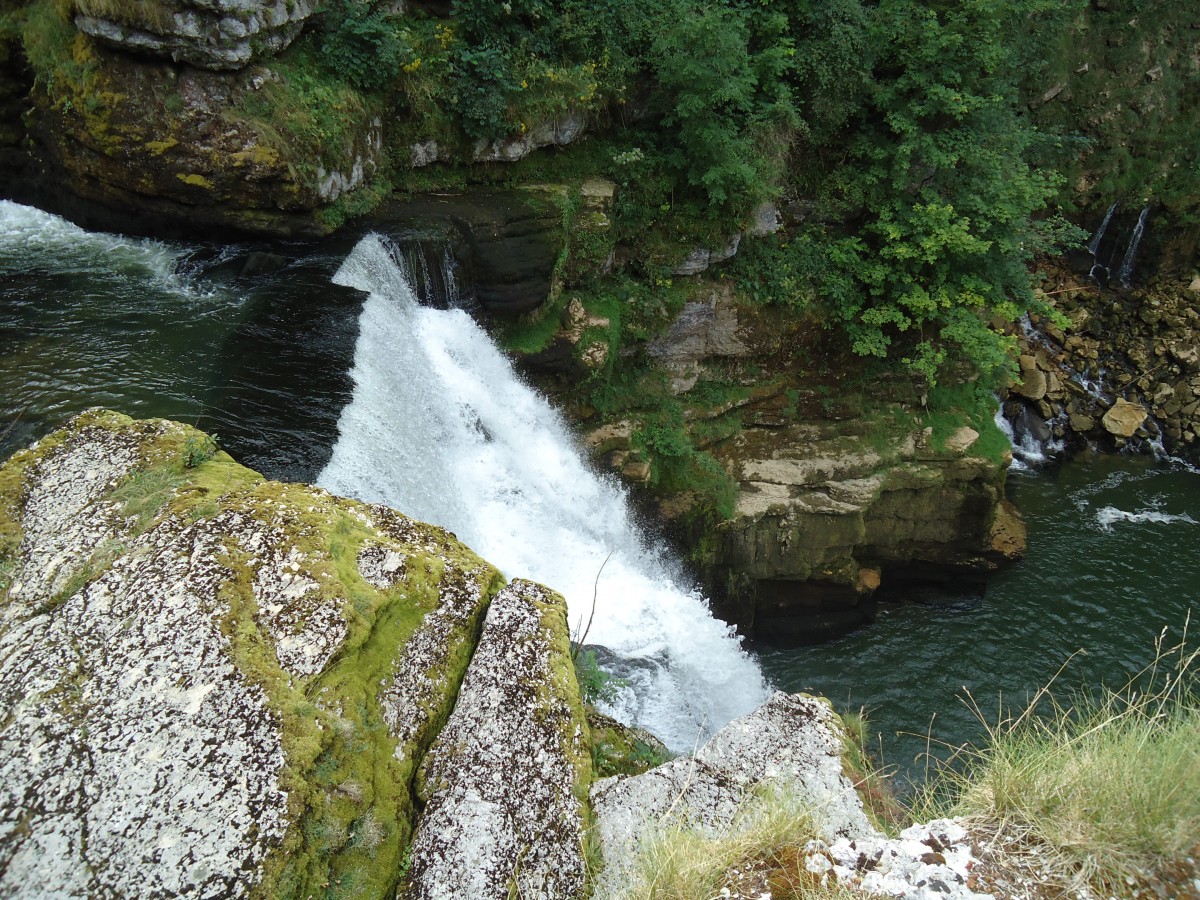 (146'471) - Der Saut du Doubs am 18. August 2013