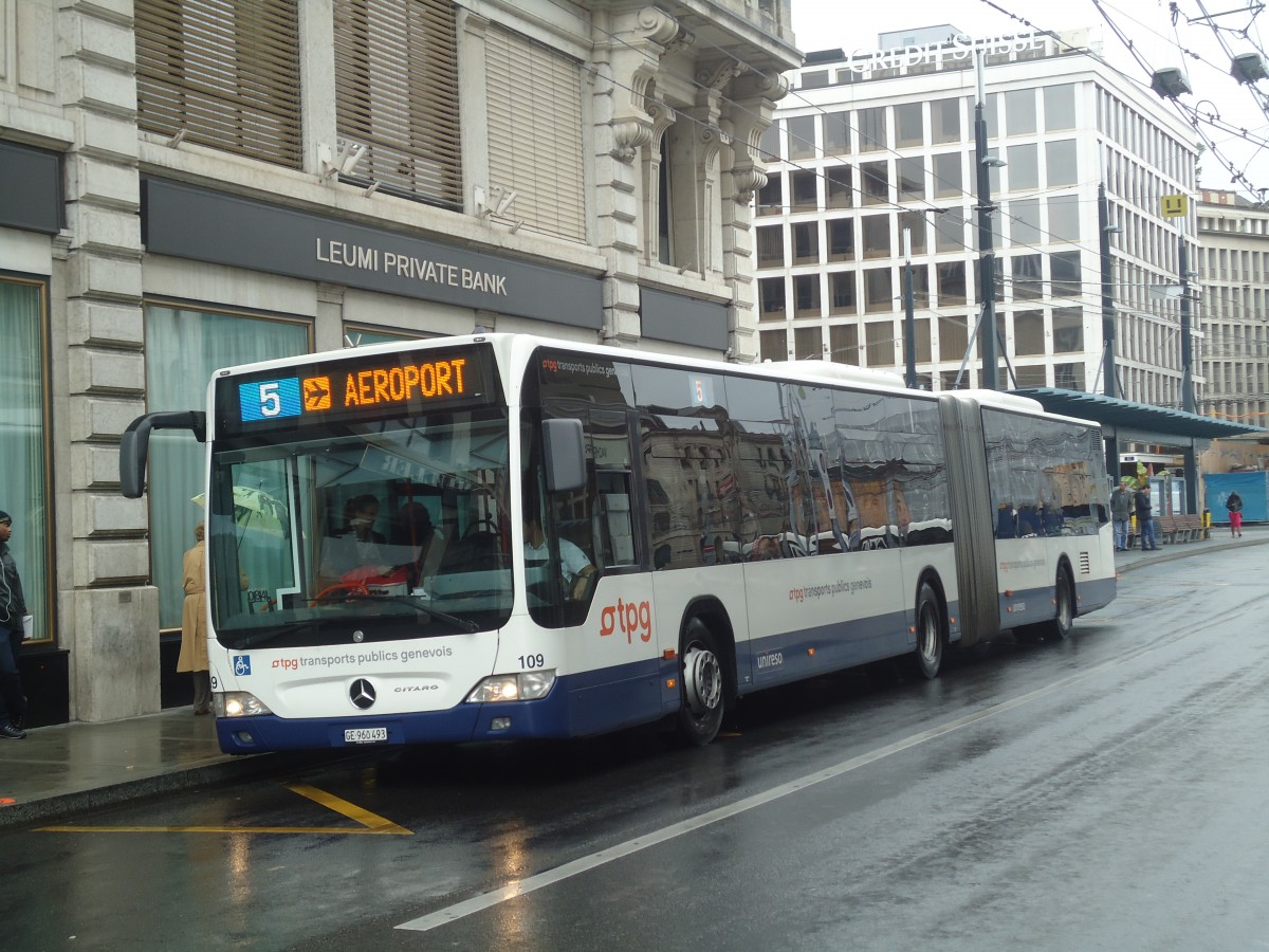 (147'179) - TPG Genve - Nr. 109/GE 960'493 - Mercedes am 16. September 2013 in Genve, Bel-Air