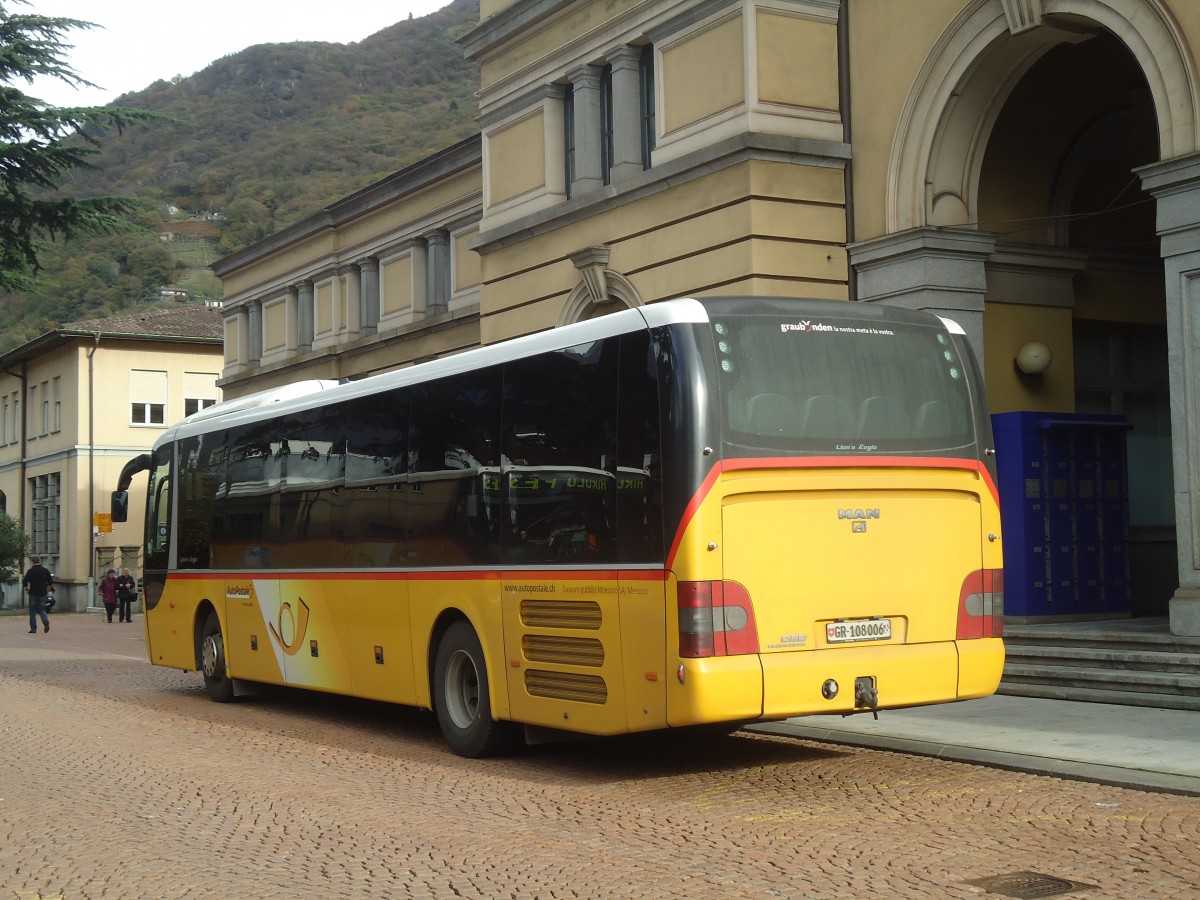 (147'681) - TpM, Mesocco - Nr. 6/GR 108'006 - MAN (ex Mutti, San Bernardino) am 5. November 2013 beim Bahnhof Bellinzona