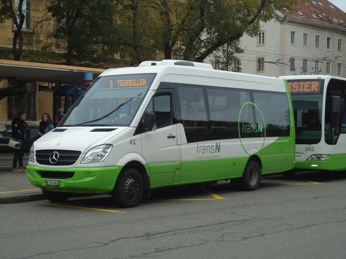 (147'941) - transN, La Chaux-de-Fonds - Nr. 41/NE 143'041 - Mercedes am 8. November 2013 beim Bahnhof La Chaux-de-Fonds