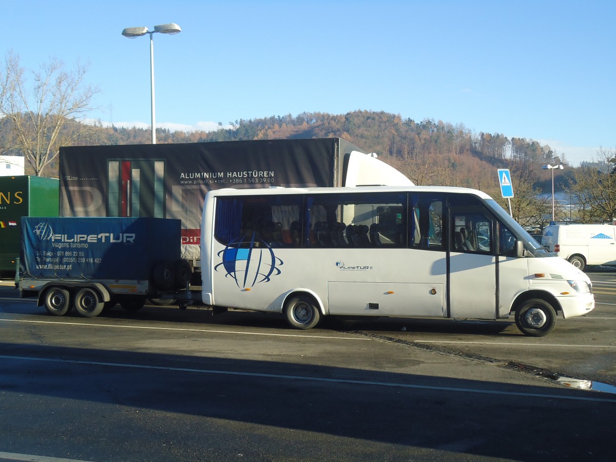 (148'352) - Aus Portugal: Filipetur, Ribeira de Pena - 46-10-UM - Mercedes am 15. Dezember 2013 in Ittigen, Raststtte Grauholz