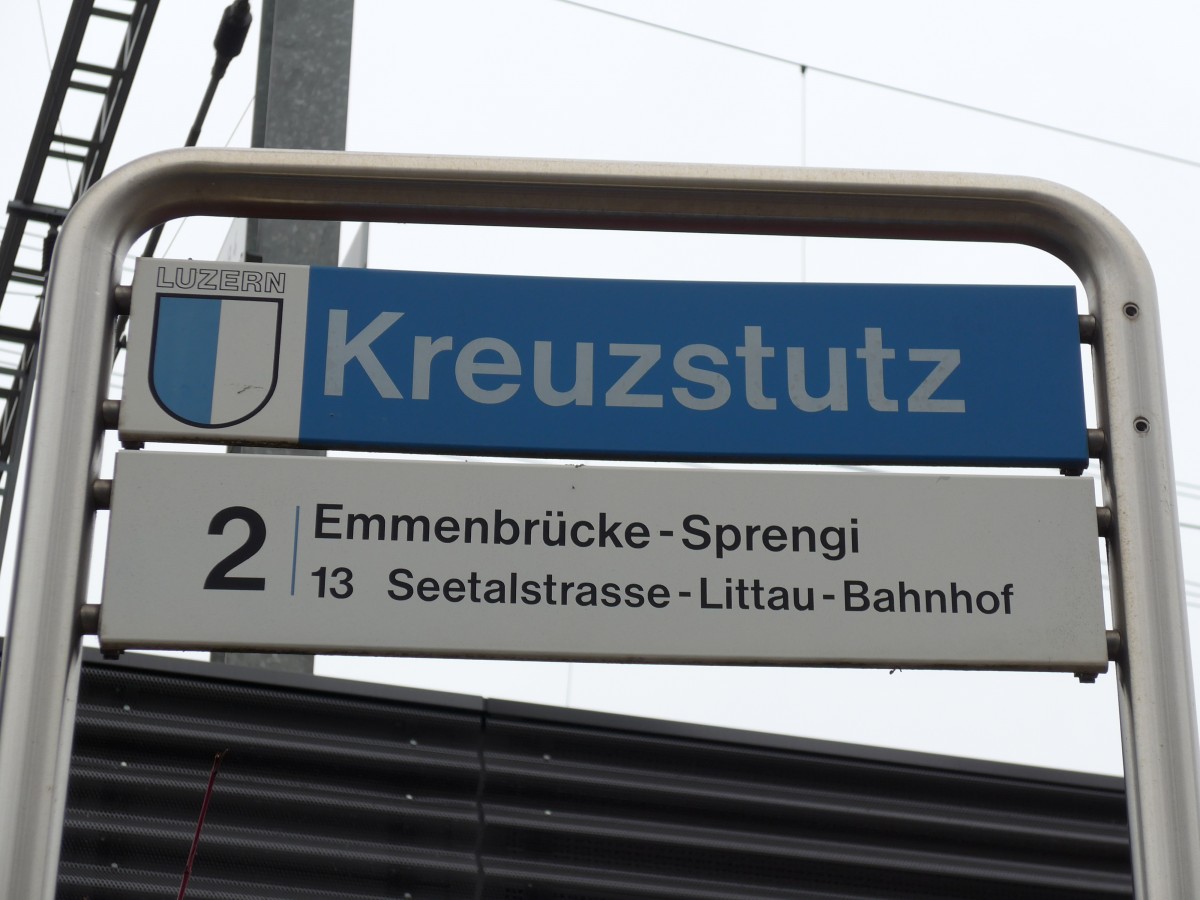 (148'954) - VBL-Haltestelle - Luzern, Kreuzstutz - am 16. Februar 2014
