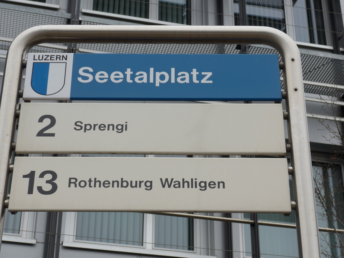 (148'963) - VBL-Haltestelle - Emmenbrcke, Seetalplatz - am 16. Februar 2014