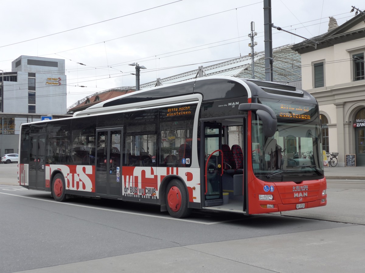 (149'134) - SBC Chur - Nr. 15/GR 97'515 - MAN am 1. Mrz 2014 beim Bahnhof Chur