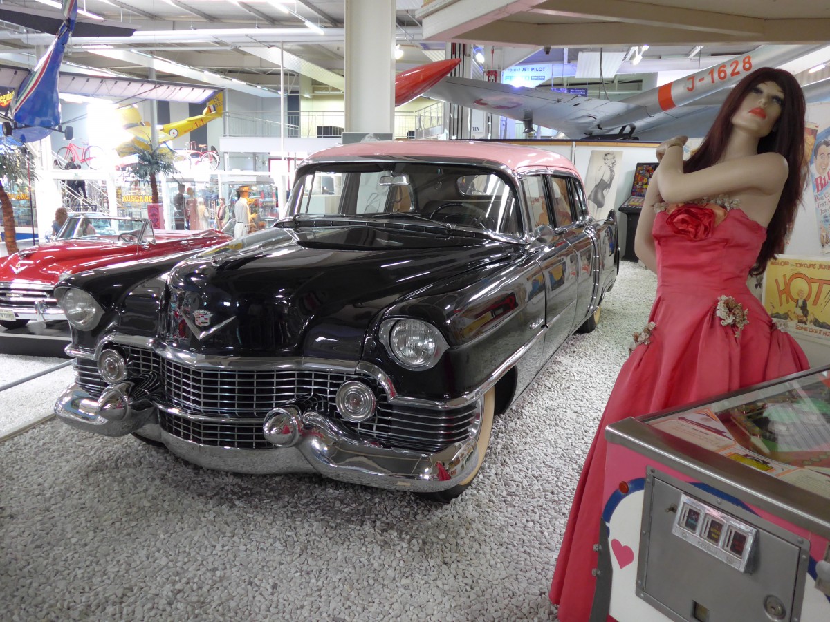 (149'895) - Cadillac am 25. April 2014 in Sinsheim, Museum