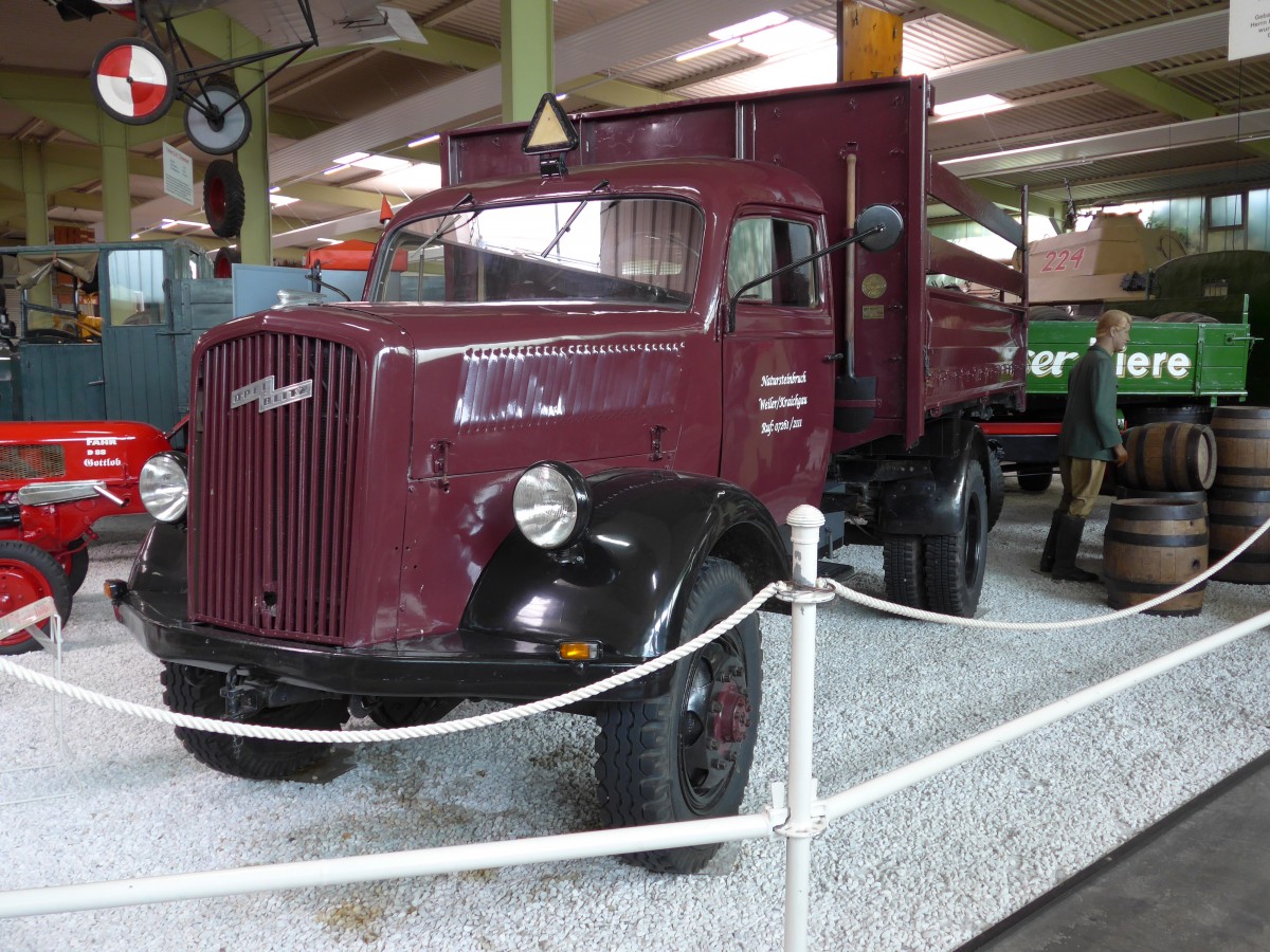 (149'913) - Natursteinbruch, Weiler-Kraichgau - Opel am 25. April 2014 in Sinsheim, Museum