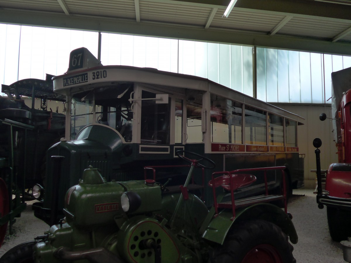 (149'916) - Aus Frankreich: RATP Paris - Nr. 3210 - Renault am 25. April 2014 in Sinsheim, Museum