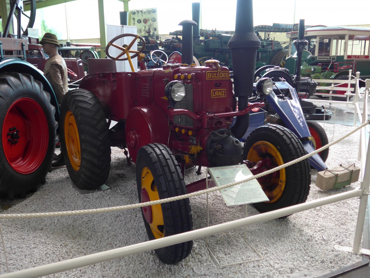 (149'919) - Lanz Bulldog am 25. April 2014 in Sinsheim, Museum